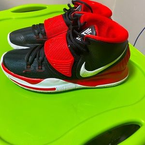 Men’s Nike Kyrie 6 Basketball Sneakers